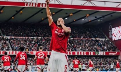 Murillo celebra seu primeiro gol pelo Nottingham Forest