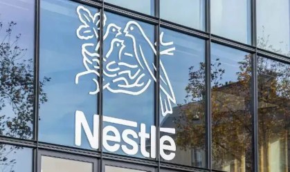 Presidente do conselho da Nestlé deixará cargo em outubro