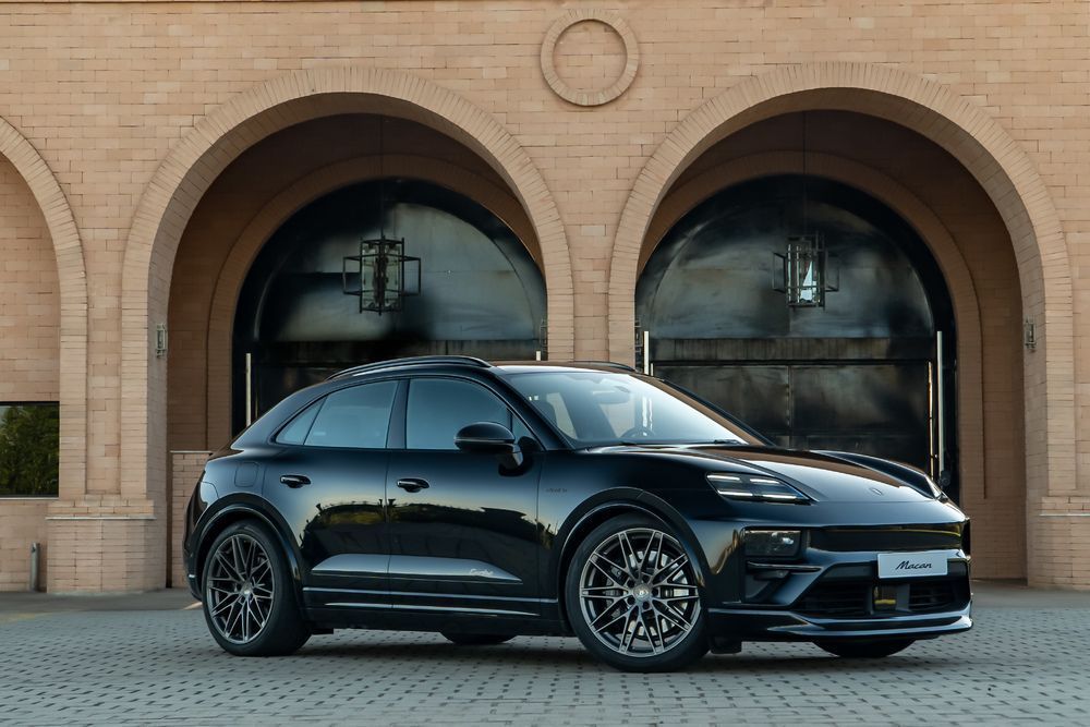 Design frontal do Porsche Macan Turbo