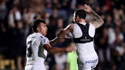 Boschilia comemora gol da virada do Operário sobre o Sport pela Série B