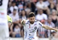 Mirassol marca no fim, empata com Operário e se aproxima do acesso à Série A