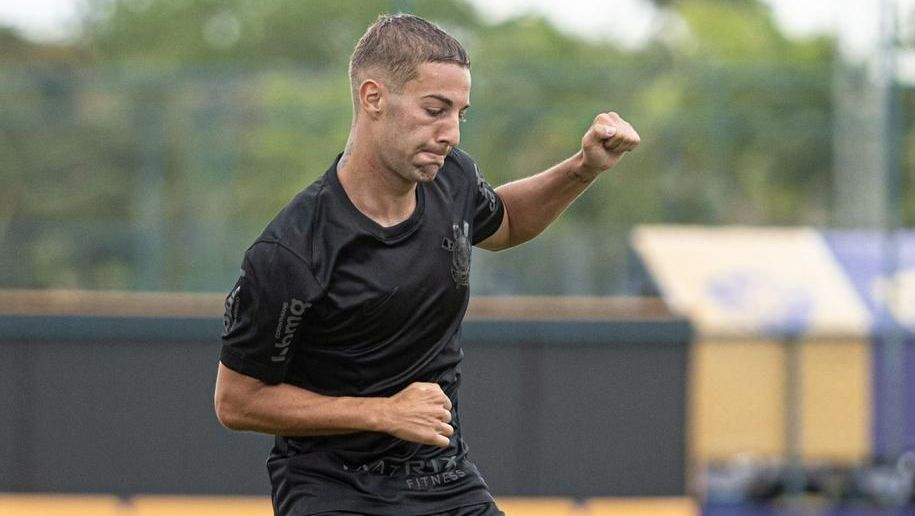 Pedro Lopes fez a sua estreia no Corinthians