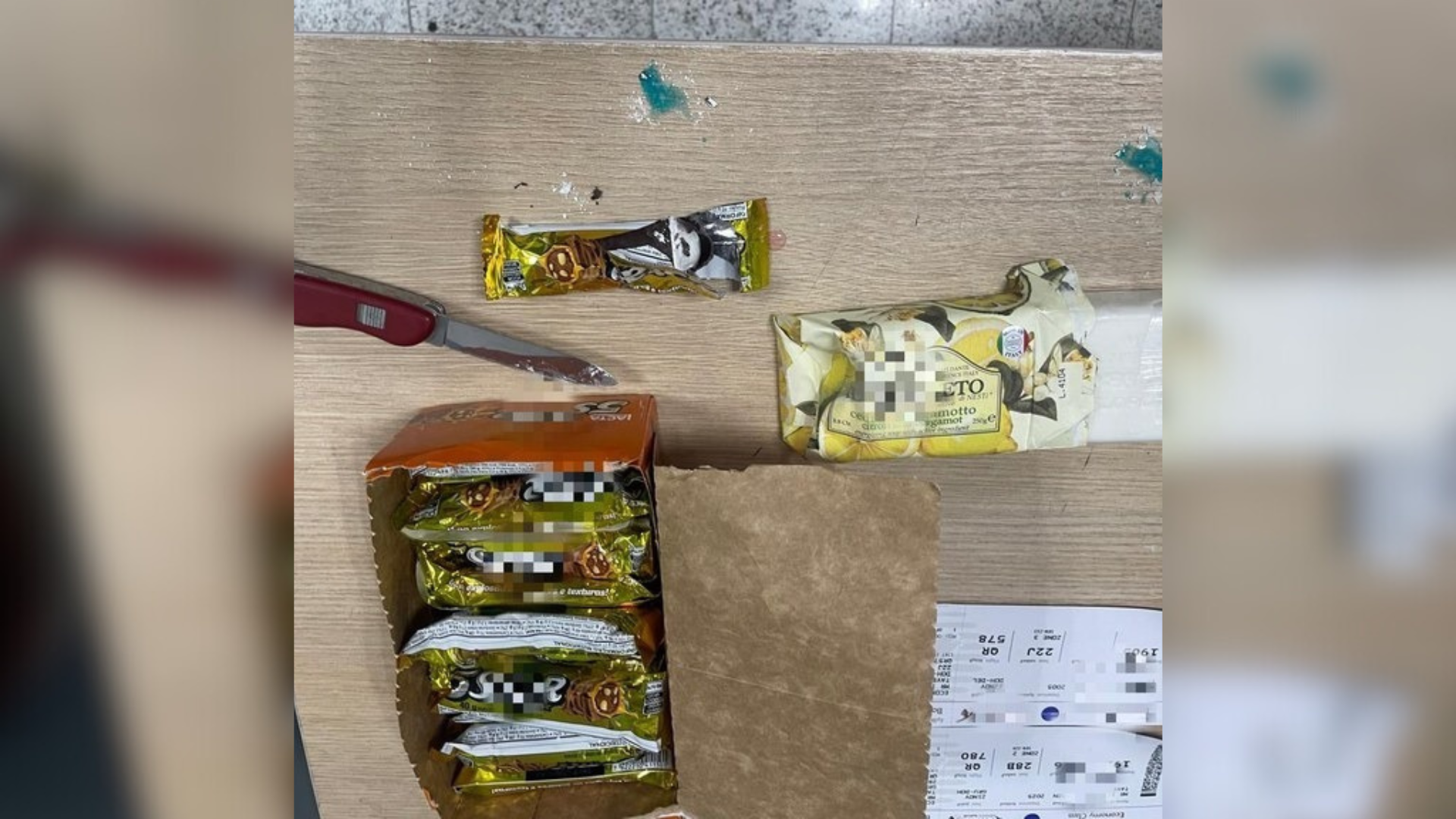 Polícia encontra 3 kg de drogas escondida em sabonetes e chocolates no aeroporto de Guarulhos