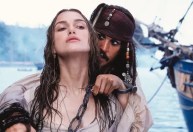 Johnny Depp pode voltar a Piratas do Caribe após afastamento, diz site