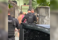 Agentes ajudavam a colocar celular dentro de presídios, diz polícia de SC