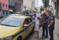 Taxista suspeito de usar carros para acobertar roubos é preso no Rio