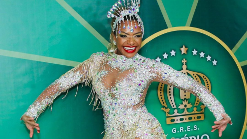 Quitéria disse que se engajou na carreira de bailarina e atriz para poder galgar posições na hierarquia das escolas de samba e ter a coroa de rainha
