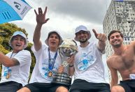 Torcida do Racing lota o Obelisco em festa por título da Sul-Americana
