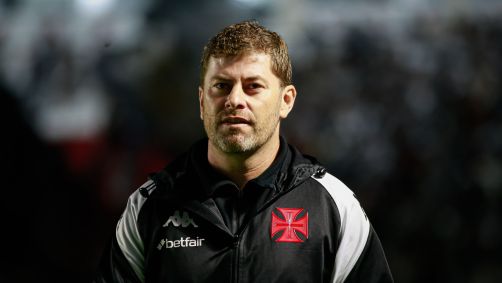 Rafael Paiva, técnico do Vasco, durante jogo da equipe no Brasileirão