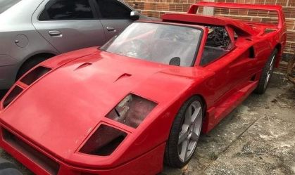Ferrari processa homem por criar e vender réplica de carro em SP