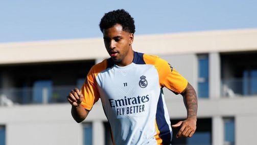 Rodrygo durante treino do Real Madrid