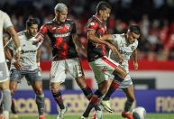 Atlético-MG abre 2 a 0, cede empate ao São Paulo e chega a 9 jogos sem vencer