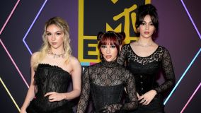 The Warning no tapete vermelho do MTV EMA 2024