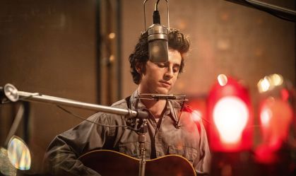 "Um Completo Desconhecido": Chalamet ganhou 9 kg para viver Bob Dylan