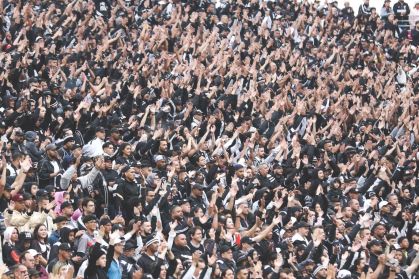 Torcida do Corinthians no clássico contra o Palmeiras