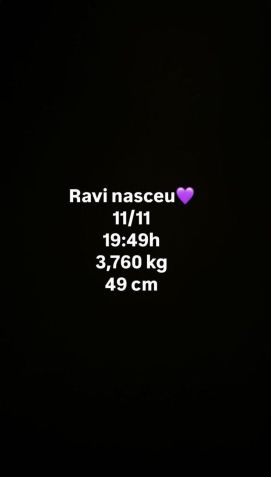 Ravi, segundo filho de Viih Tube, nasceu nesta terça-feira (12) • Instagram/Viih Tube