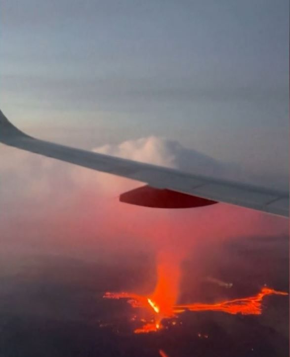 imagem da janela do avião em