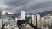 Inmet emite alerta amarelo para tempestades e granizo no Centro-Sul