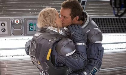 Por que os astronautas não podem fazer sexo no espaço? Entenda
