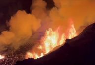 Imagens espetaculares mostram vulcão Kilauea em erupção no Havaí