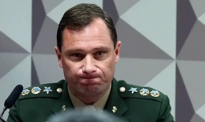 Mauro Cid presta novo depoimento à PF nesta quinta (5)