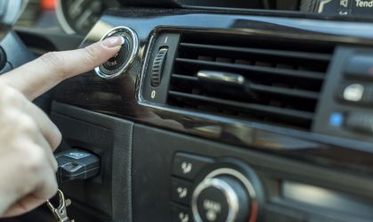Ar frio aumenta o consumo do carro, mas e o ar quente?