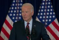 Biden condena ataque russo no Natal e ordena envio de armas a Ucrânia