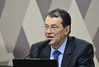 Em novo parecer, relator isenta remédios para diabetes e reduz taxação de SAFs