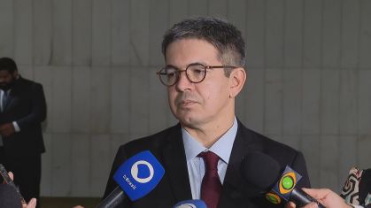 O senador Randolfe Rodrigues (PT-AC), líder do governo no Congresso