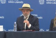 Lula disse que precisou esperar avião voltar do Rio para fazer cirurgia em SP