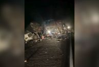 Acidente entre ônibus deixa cinco mortos e 21 feridos na Bahia