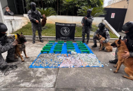 Polícia retira 58 barricadas durante operação na Cidade de Deus (RJ)