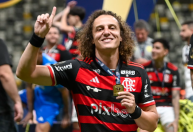 David Luiz revela contato com Pedrinho, presidente do Vasco