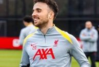 Champions League: Diogo Jota volta aos treinos do Liverpool
