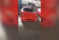 Vídeo mostra coleção de carros de luxo de Bashar al-Assad