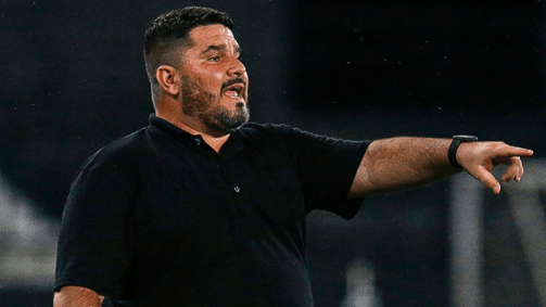 Eduardo Barroca era o comandante do Mirassol