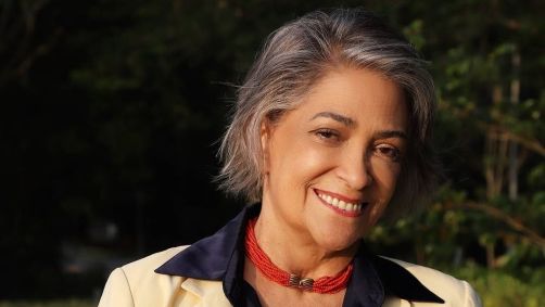 Influenciadora Fernanda Britto faleceu no Rio de Janeiro aos 64 anos