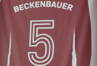 Bayern de Munique aposenta camisa em homenagem a Beckenbauer