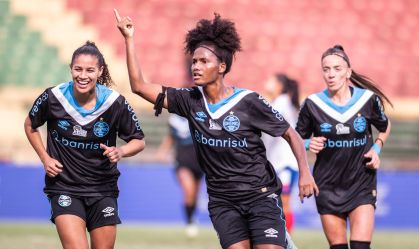 Grêmio vence Bahia e é campeão da Ladies Cup em jogo marcado por protestos