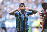 Brasileirão: Grêmio vence São Paulo e afasta risco de rebaixamento