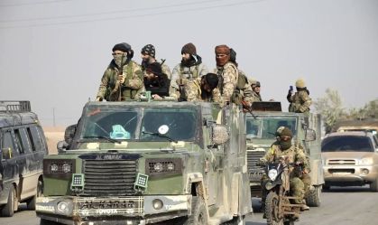 Rebeldes sírios determinam toque de recolher em Damasco