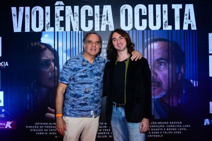 Humberto Martins vai à pré-estreia de curta ao lado do filho