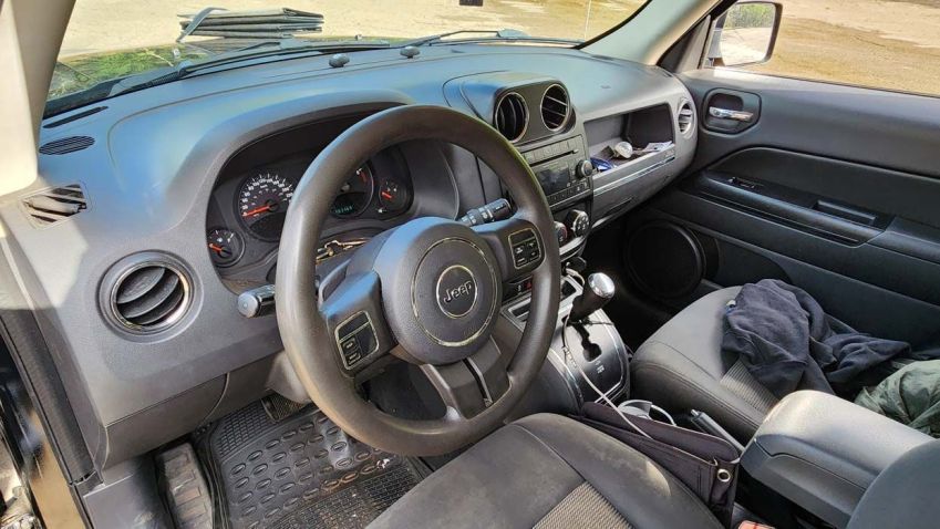 Jeep Patriot 2012: SUV com placas do Canadá chama atenção no Brasil • Thiago Ventura/CNN