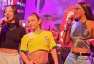 Rebeca Andrade, Flávia e Julia, da ginástica, viralizam em karaokê; veja
