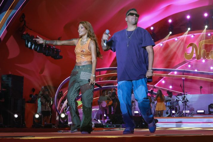 Ludmilla recebeu Bruno Cardoso, vocalista do Sorriso Maroto, no palco do Numanice • Victor Chapetta - Agnews