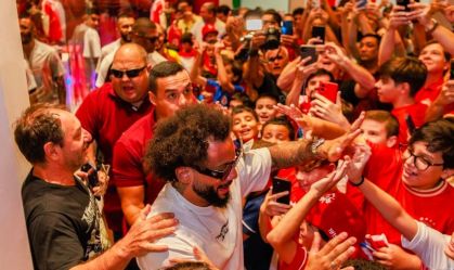 Livre no mercado, Marcelo estrela campanha de clube do nordeste