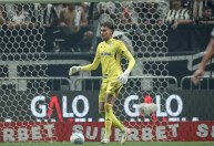 Acertado com o América-MG, goleiro fica perto de anúncio
