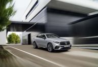 Novo SUV cupê híbrido da Mercedes tem aceleração de Porsche 911