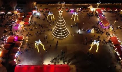 Mercado de Natal abre em Damasco após queda de Assad; veja vídeo da decoração