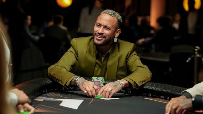 Neymar durante evento de pôker no Brasil